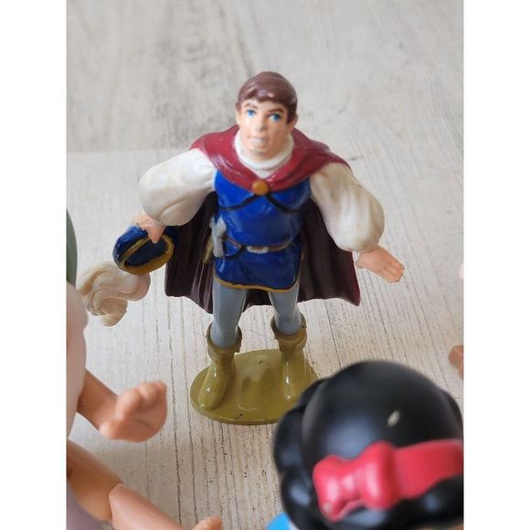 Disney Princess Snow White Prince Charming dwarves playset toy figure - Picture 7 of 11